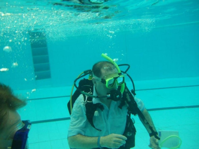  Allenamento in piscina 